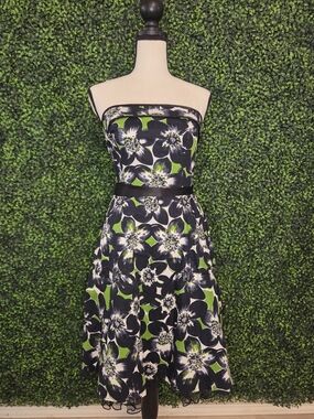 Snap Strapless Floral Midi Dress in Black, White & Green
